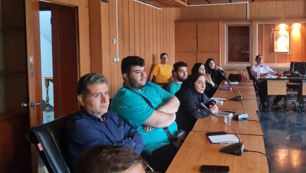 کرسی آزاد اندیشی مرکز انفورماتیک ایران