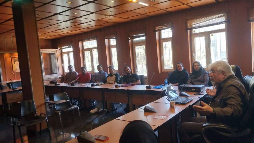 کرسی آزاد اندیشی مرکز انفورماتیک ایران