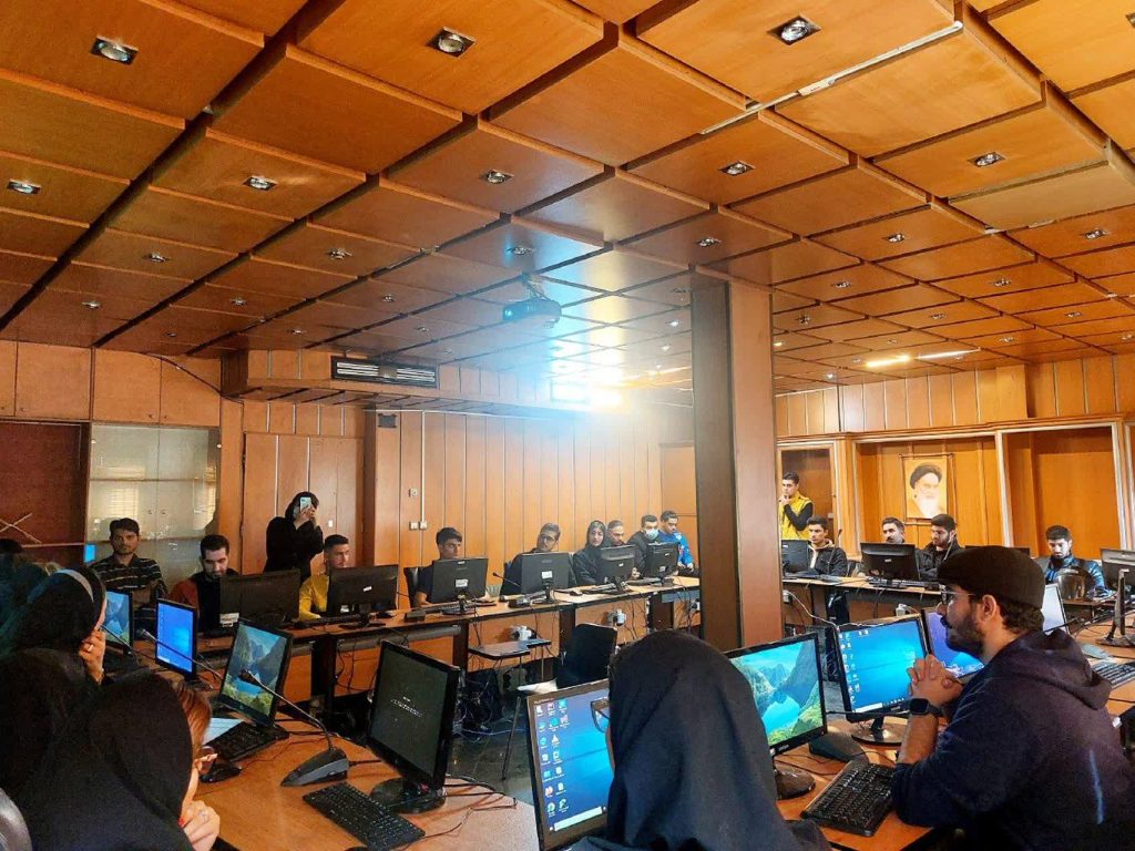 دانشگاه جامع علمی کاربردی انفورماتیک