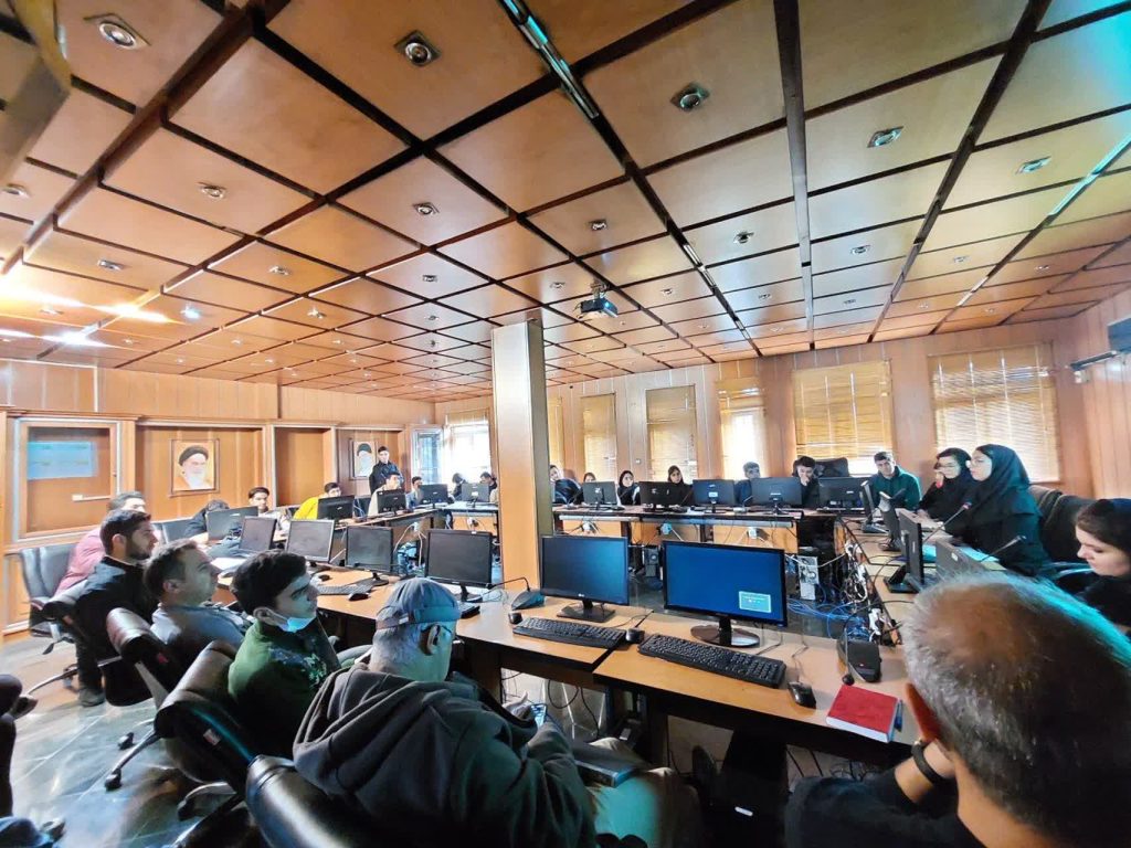 دانشگاه جامع علمی کاربردی انفورماتیک