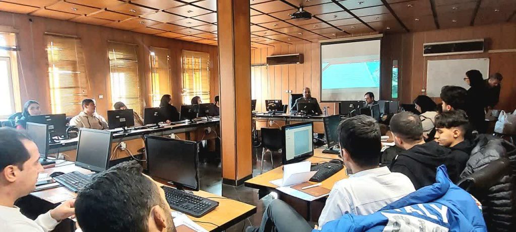 دانشگاه جامع علمی کاربردی انفورماتیک