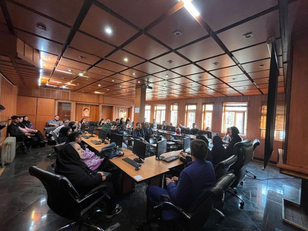 دانشگاه جامع علمی کاربردی انفورماتیک ایران